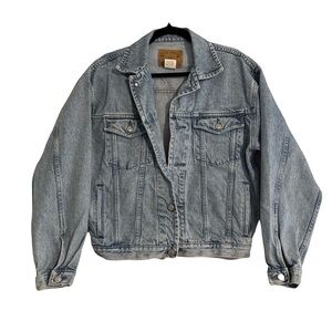 GAP Vintage light wash denim jacket